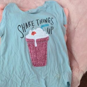 Old navy shirt for girls